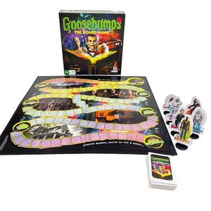 Goosebumps The Board Game by Outset Media 2015 Complete Excellent! Made Canada